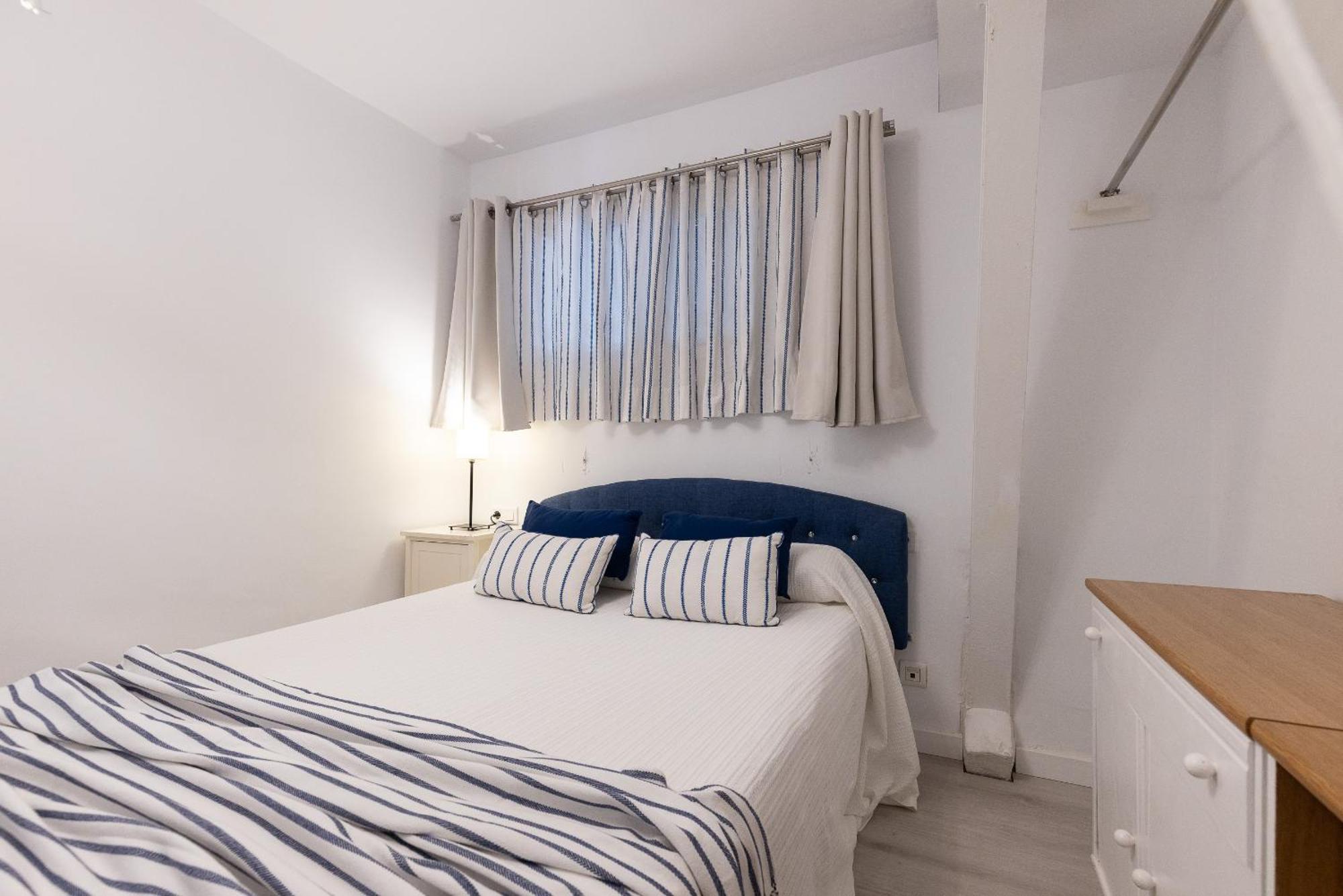 Uhc Rodas Apartments Салоу Номер фото